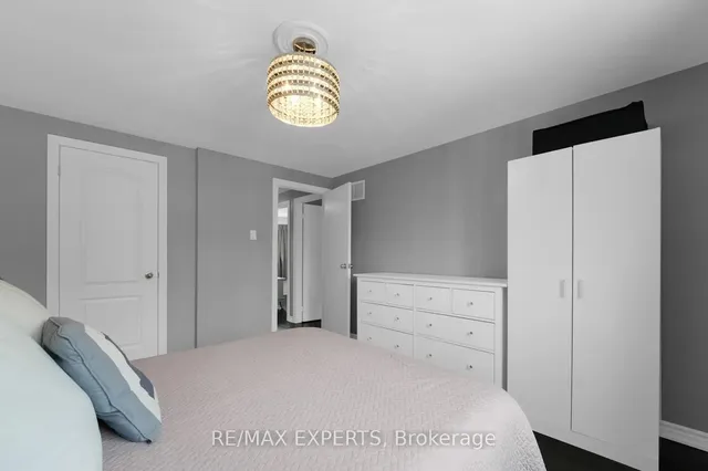 Additional image 24 of 10 Cassander Cres