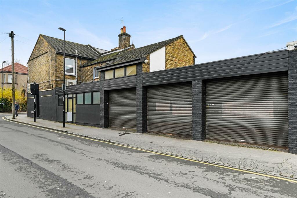 Additional image 11 of Selsdon Road, South Croydon