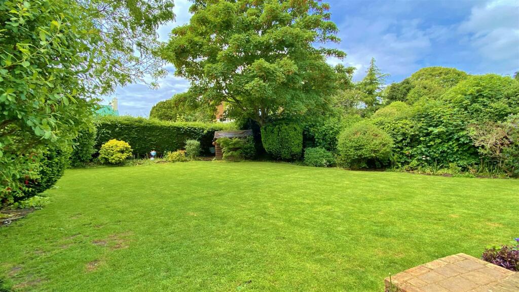 Additional image 27 of Fourth Avenue, Frinton-On-Sea