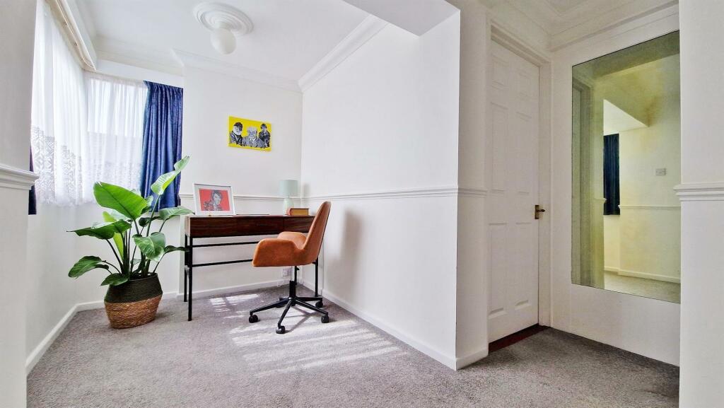 Additional image 18 of Kirby Road, Walton On The Naze