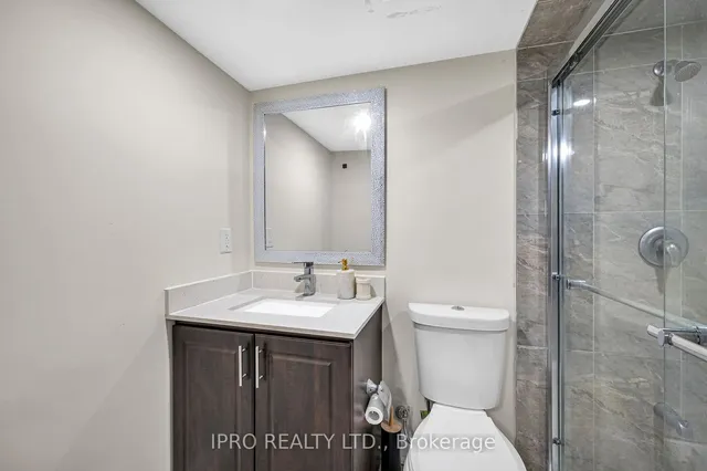 Additional image 25 of 66 Barr Cres