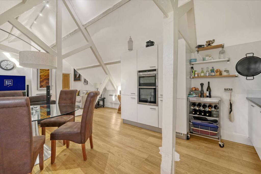 Additional image 10 of The Galleries, Brentwood