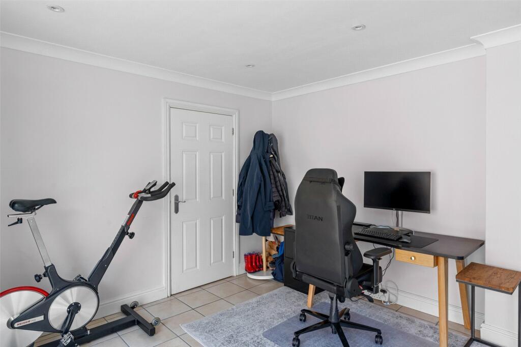 Additional image 16 of Creffield Road, Lexden, Colchester, Essex, CO3