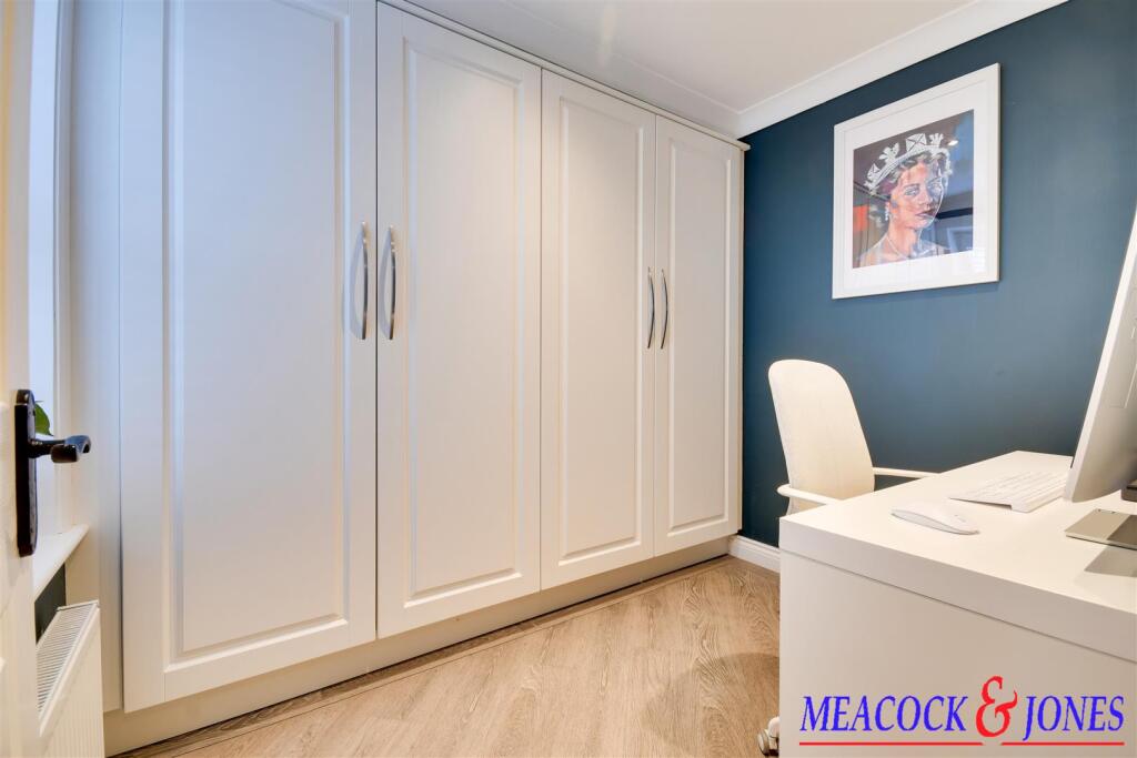 Additional image 12 of Tye Common Road, Billericay