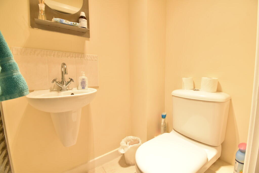 Additional image 4 of Quayside Drive, Colchester