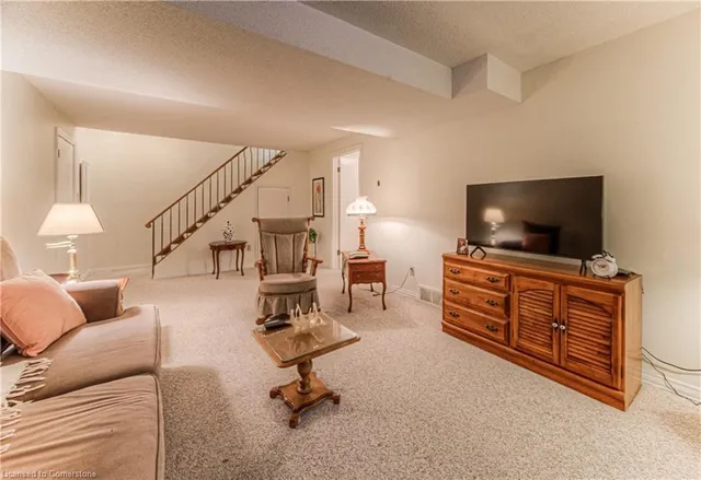 Additional image 29 of 16 Woodview Cres