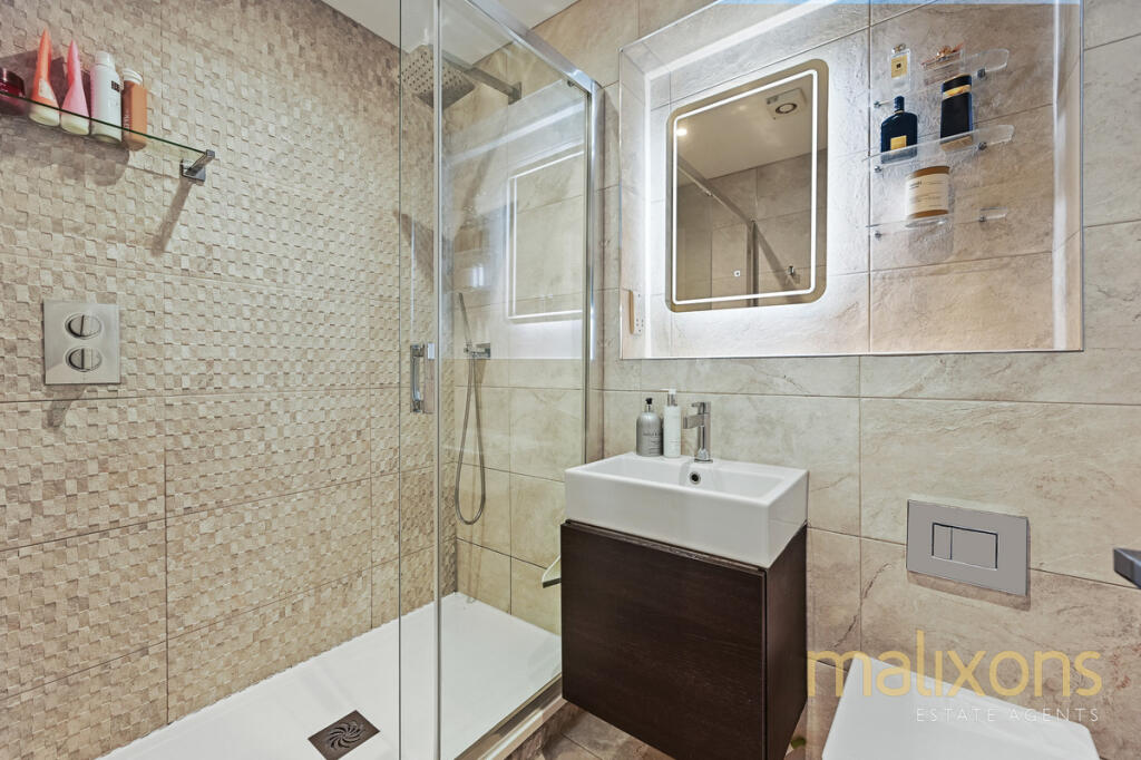 Additional image 8 of Caithness Road, Mitcham, CR4