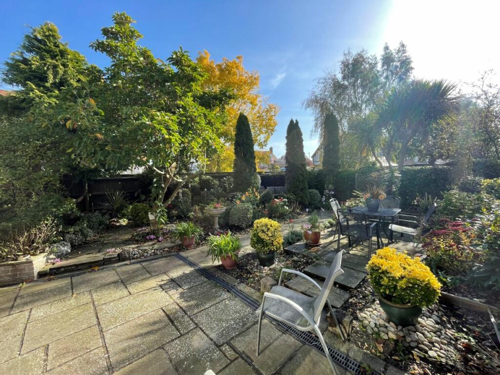 Additional image 22 of HOLLAND ROAD, FRINTON-ON-SEA