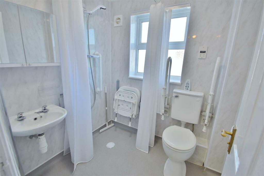 Additional image 12 of Weymouth Close, Clacton-On-Sea