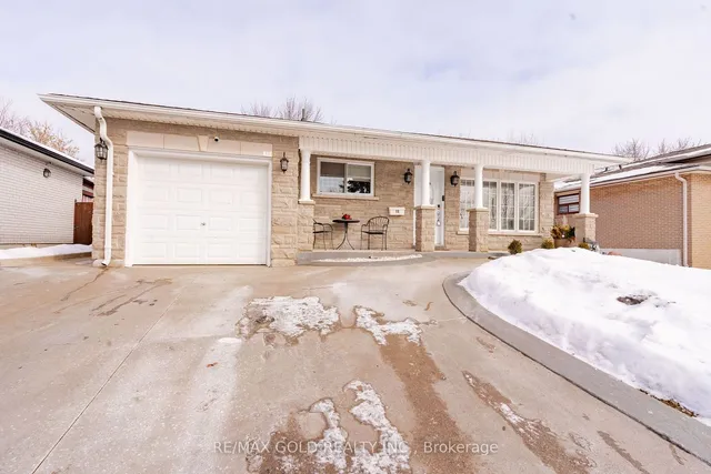 Additional image 2 of 15 Castlemore Dr