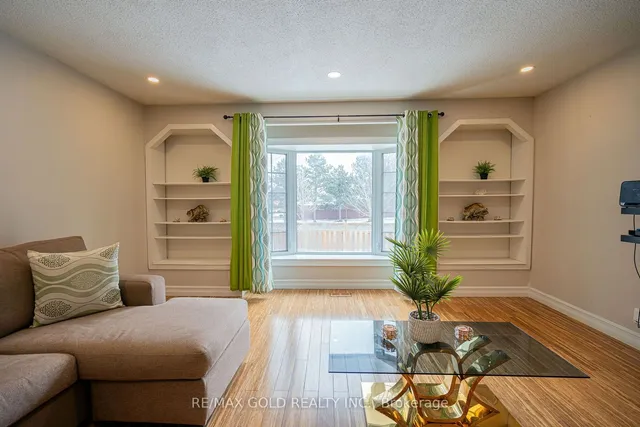 Additional image 18 of 4 Simmons Blvd