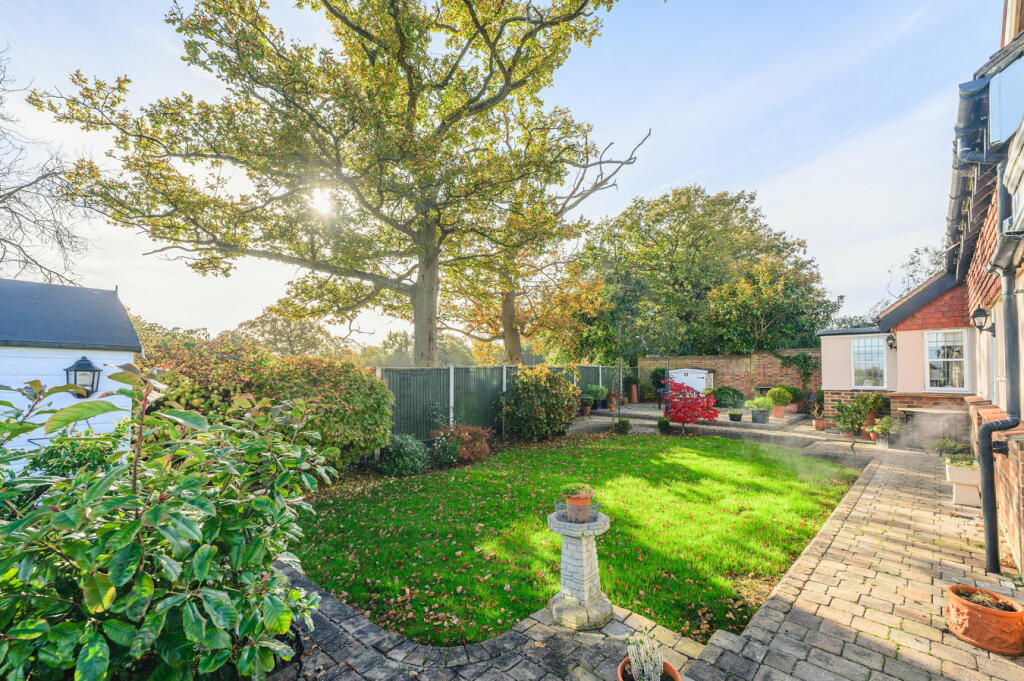 Additional image 29 of Whitby Avenue, Ingrave, Brentwood, CM13