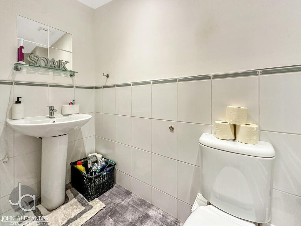 Additional image 14 of Woodland Drive, Colchester