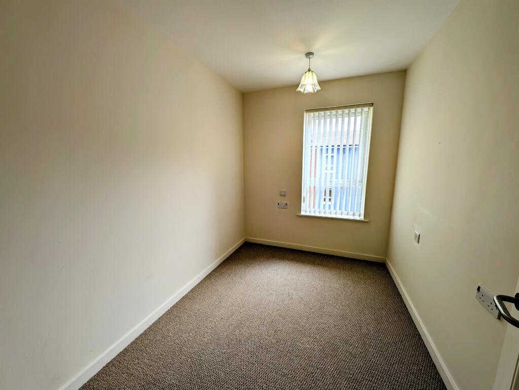 Additional image 8 of New Grosvenor Road, Ellesmere Port