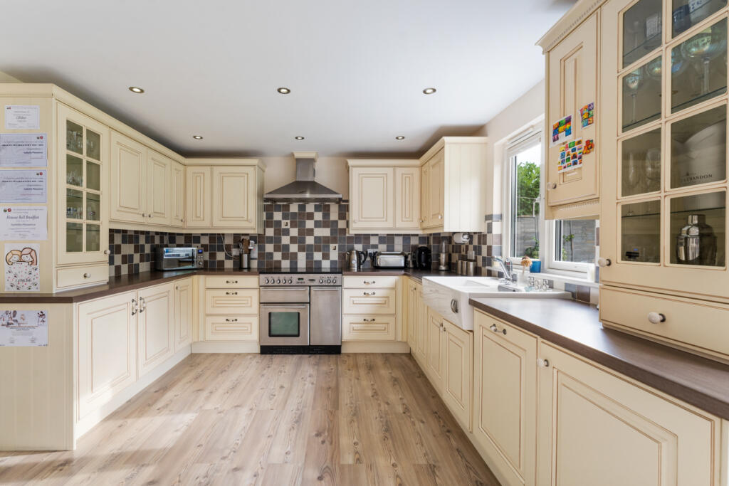 Additional image 5 of Bullocks Lane, Hope End Green, Great Canfield, Takeley, Essex, CM22