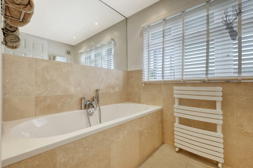 Additional image 16 of Mount End, Theydon Mount, Epping