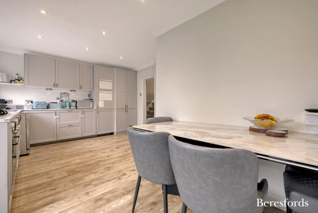 Additional image 7 of Marks Close, Ingatestone, CM4