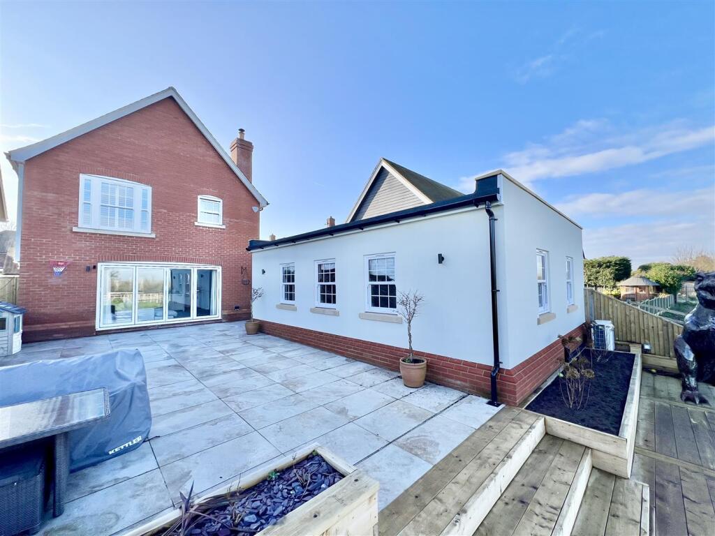 Additional image 27 of Maple Close, Writtle, Chelmsford