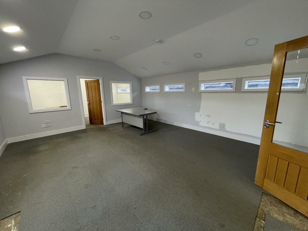 Additional image 11 of Ongar