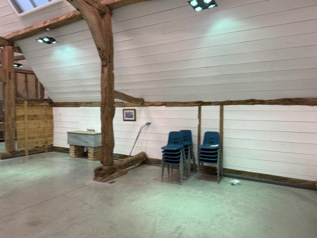 Additional image 8 of Barley Barn, Slamseys, Great Notley