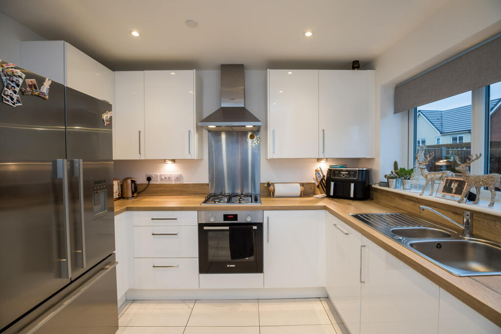 Additional image 4 of Llys Mantell Aur, Mold, CH7