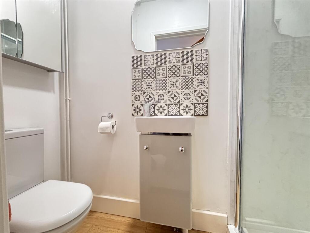 Additional image 44 of Windmill Road, Bradfield