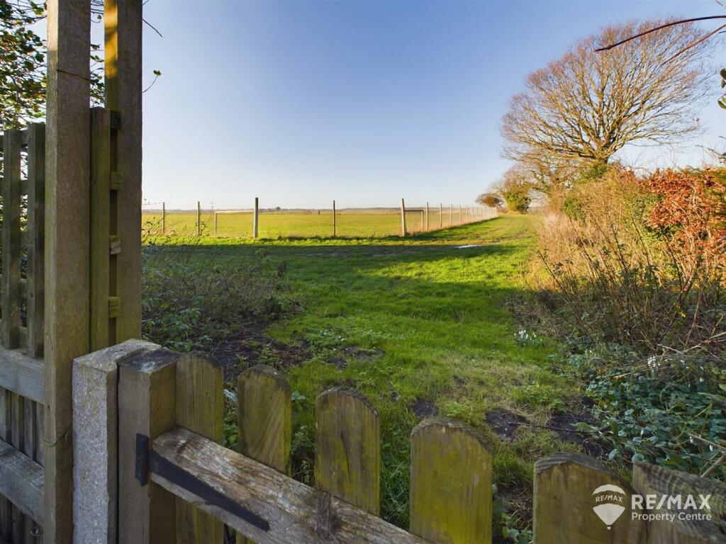 Additional image 31 of Rectory Road, Little Oakley, Harwich