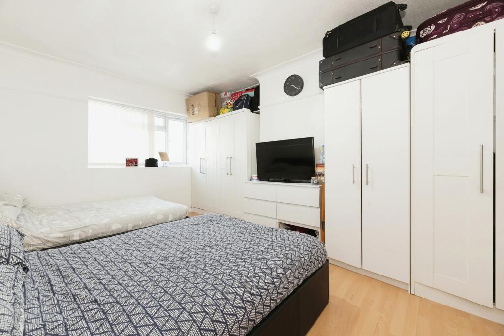 Additional image 13 of London Road, Mitcham, CR4