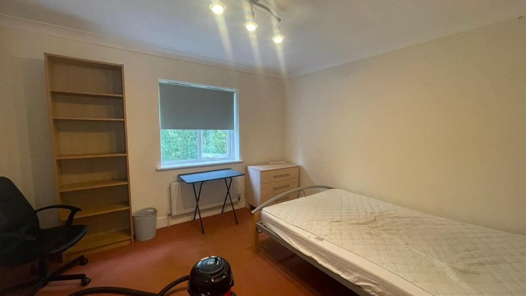 Additional image 5 of Triumph Close, Colchester, Essex, CO4