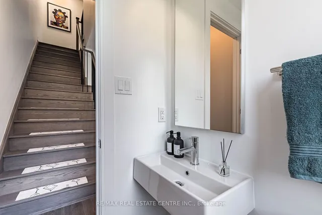 Additional image 15 of 66 Long Branch Ave Unit 12