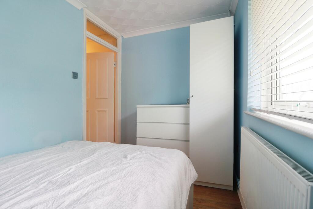 Additional image 7 of Lorrimore Close, Billericay, CM12