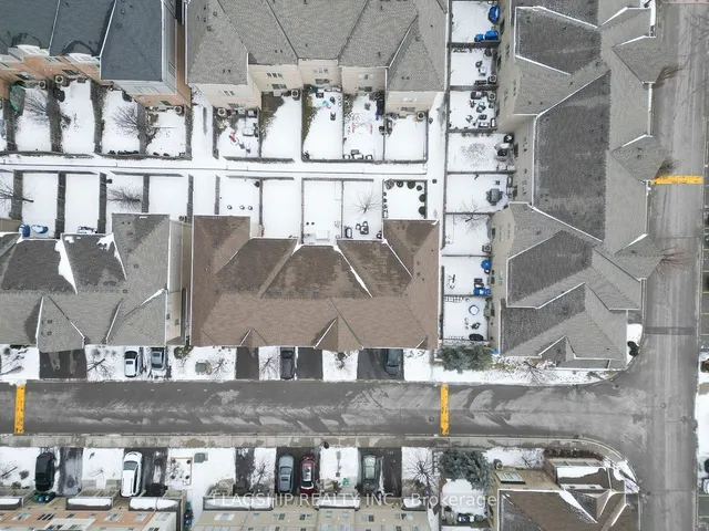 Additional image 32 of 19 Cedar Lake Cres