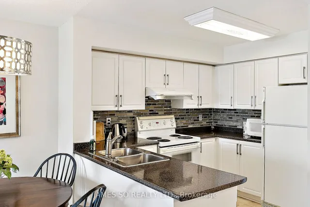 Additional image 11 of 1 Hycrest Ave Unit 805