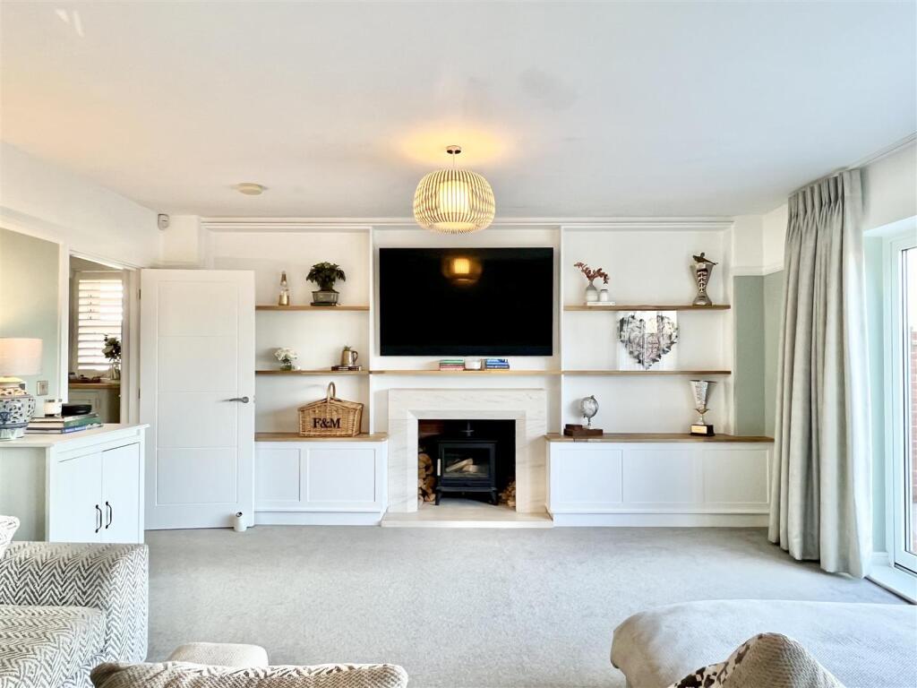 Additional image 12 of Maple Close, Writtle, Chelmsford