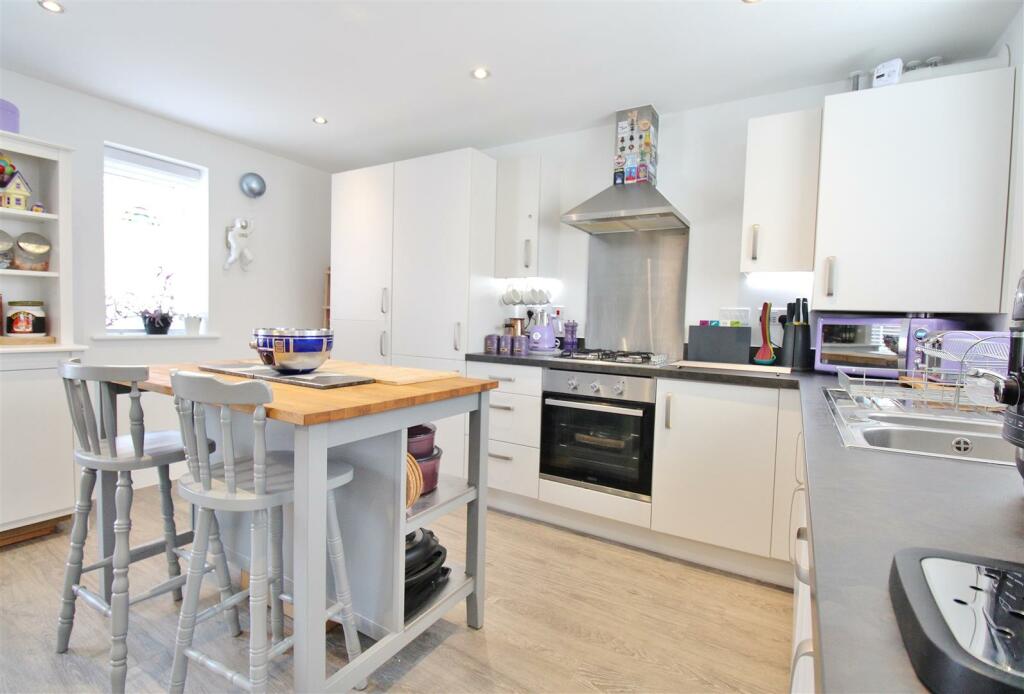 Additional image 9 of Nancy Blackett Avenue, Walton On The Naze