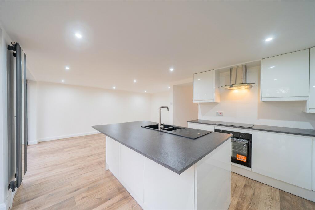 Additional image 9 of Hadlow Road, Willaston, Neston, Cheshire, CH64