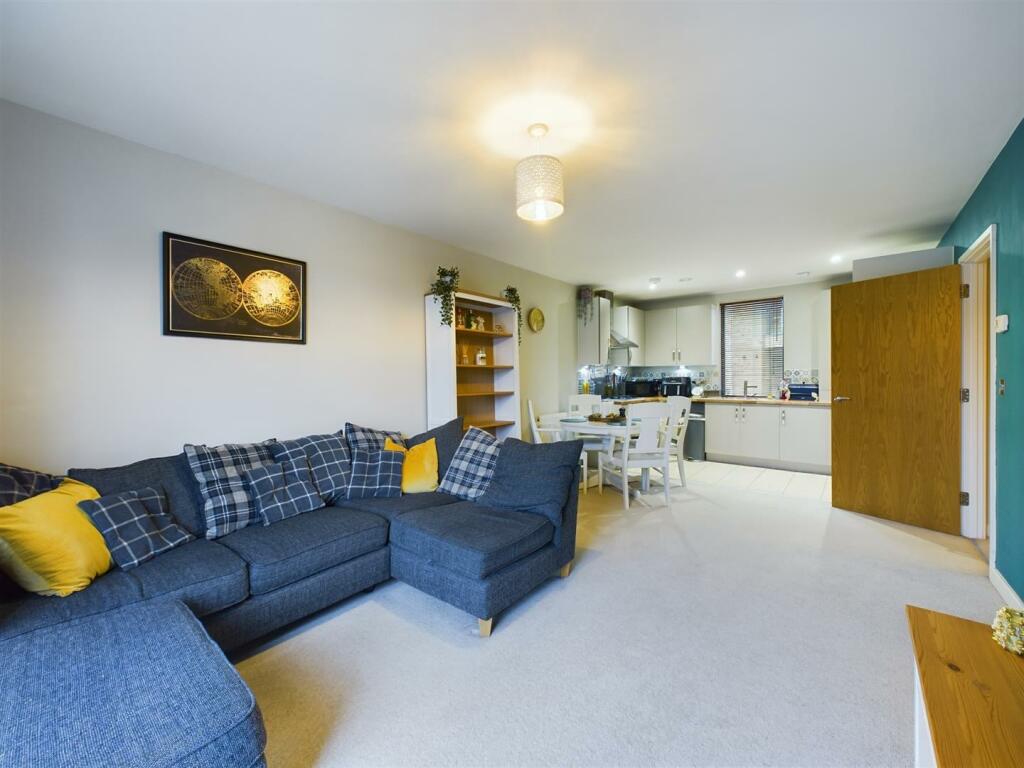 Additional image 2 of Leaden Hill, Coulsdon