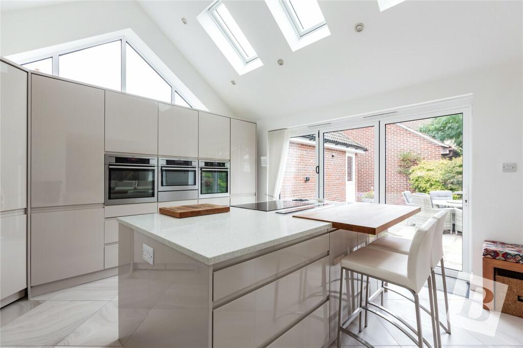 Additional image 6 of Lampern Crescent, Billericay, Essex, CM12