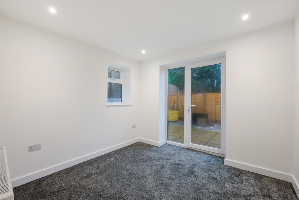 Additional image 7 of Kingswood Way, South Croydon