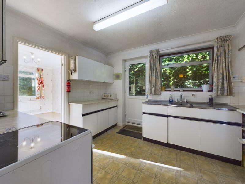 Additional image 7 of BURNTWOOD LANE, CATERHAM