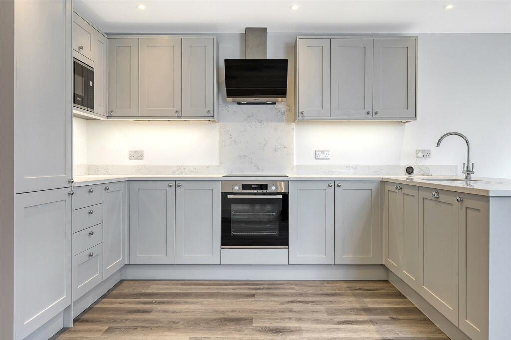 Additional image 6 of Hall Street, Chelmsford, Essex, CM2