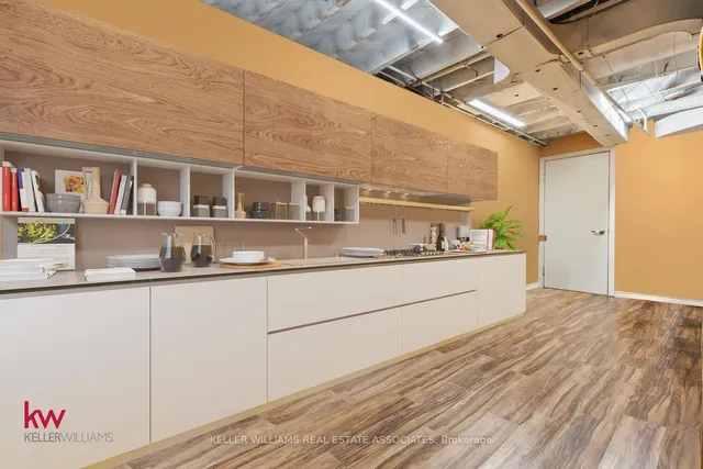 Additional image 35 of 94 Belmont Ave