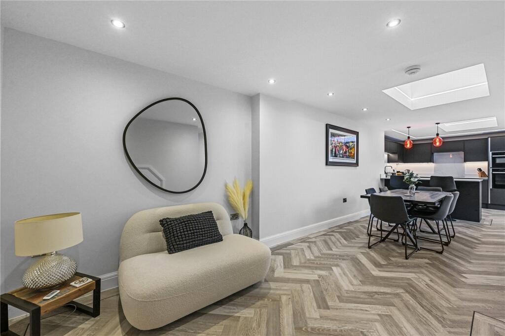 Additional image 10 of Van Diemans Lane, Chelmsford, Essex, CM2