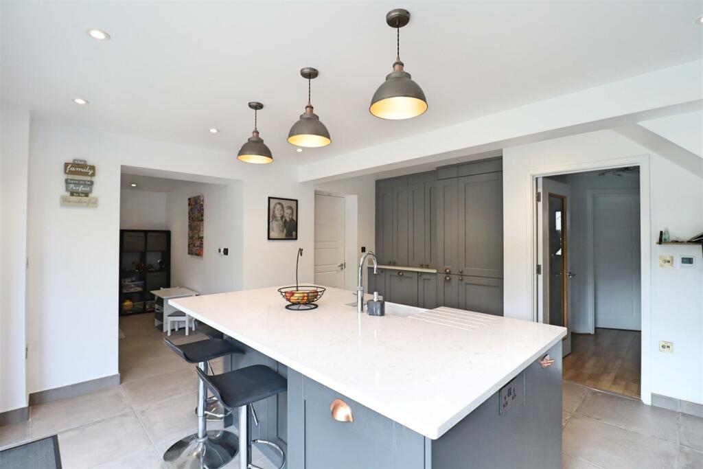 Additional image 9 of Grantham Avenue, Great Notley, Braintree