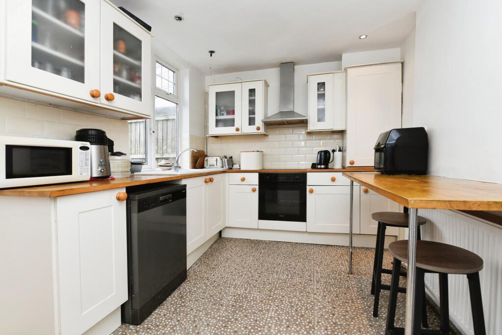 Additional image 3 of Warescot Road, Brentwood, Essex, CM15