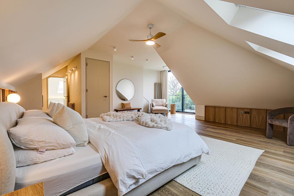 Additional image 32 of 219 Farleigh Road, Warlingham, Surrey, CR6 9EL