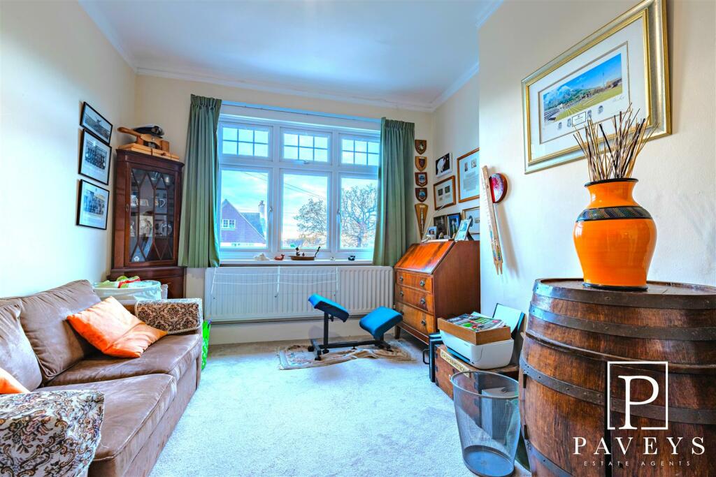 Additional image 8 of Hadleigh Road, Frinton-On-Sea