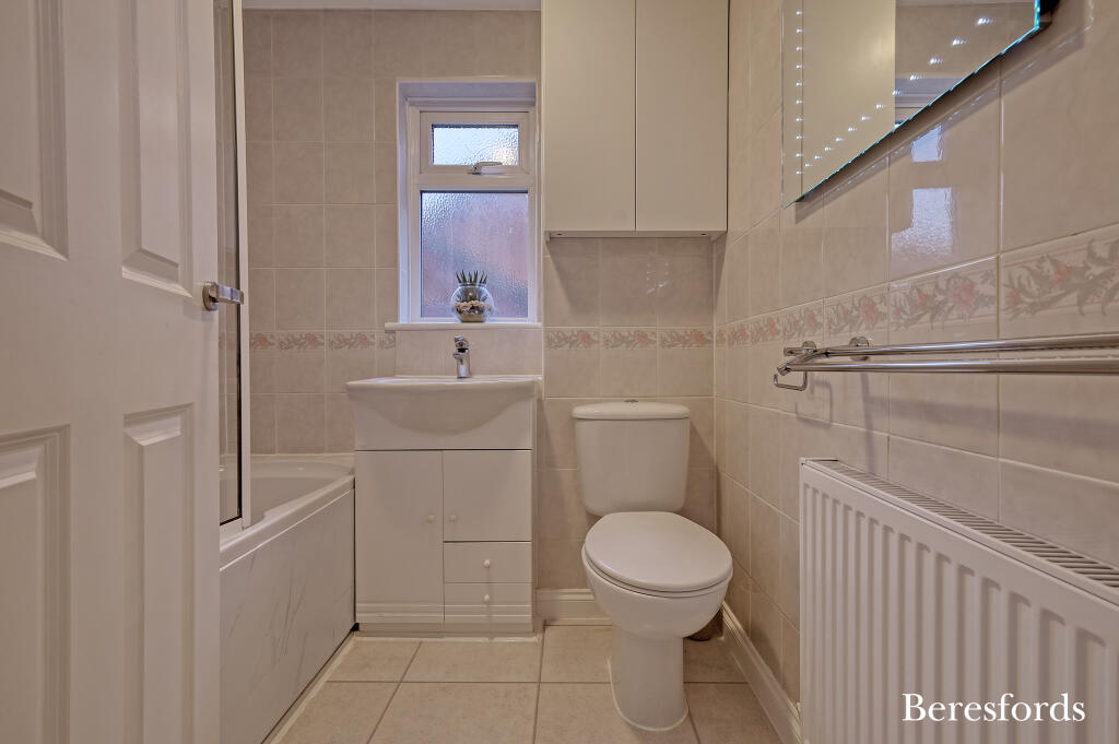 Additional image 15 of Berkeley Drive, Billericay, CM12
