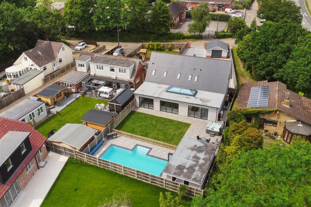 Additional image 2 of High Spec Living, Weeley Heath