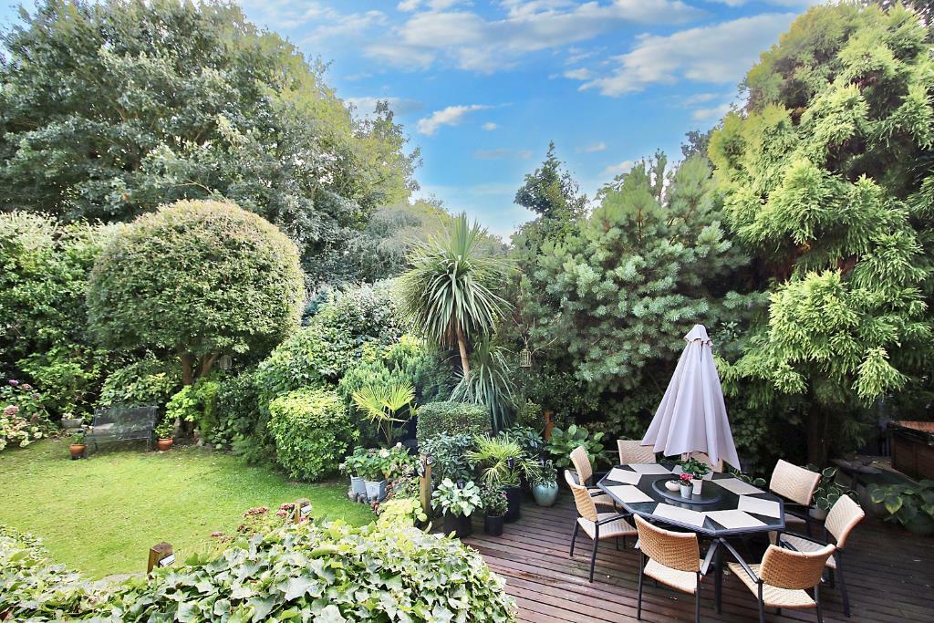 Additional image 17 of Highland Grove, Billericay